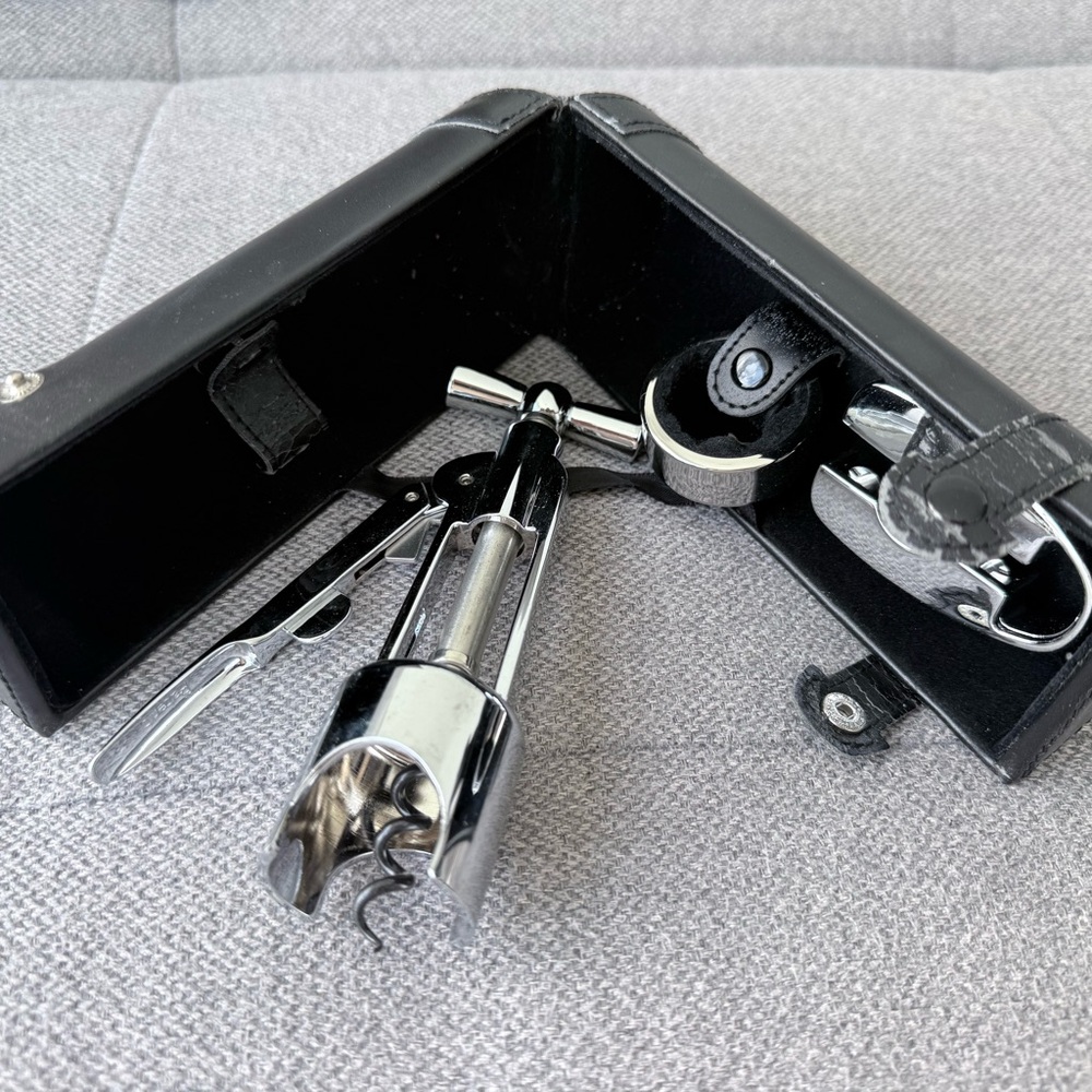Merrill Lynch Stainless Steel Wine Bottle Opener Corkscrew Gift Set